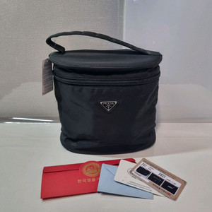 정품 프라다 뷰티백 베니티