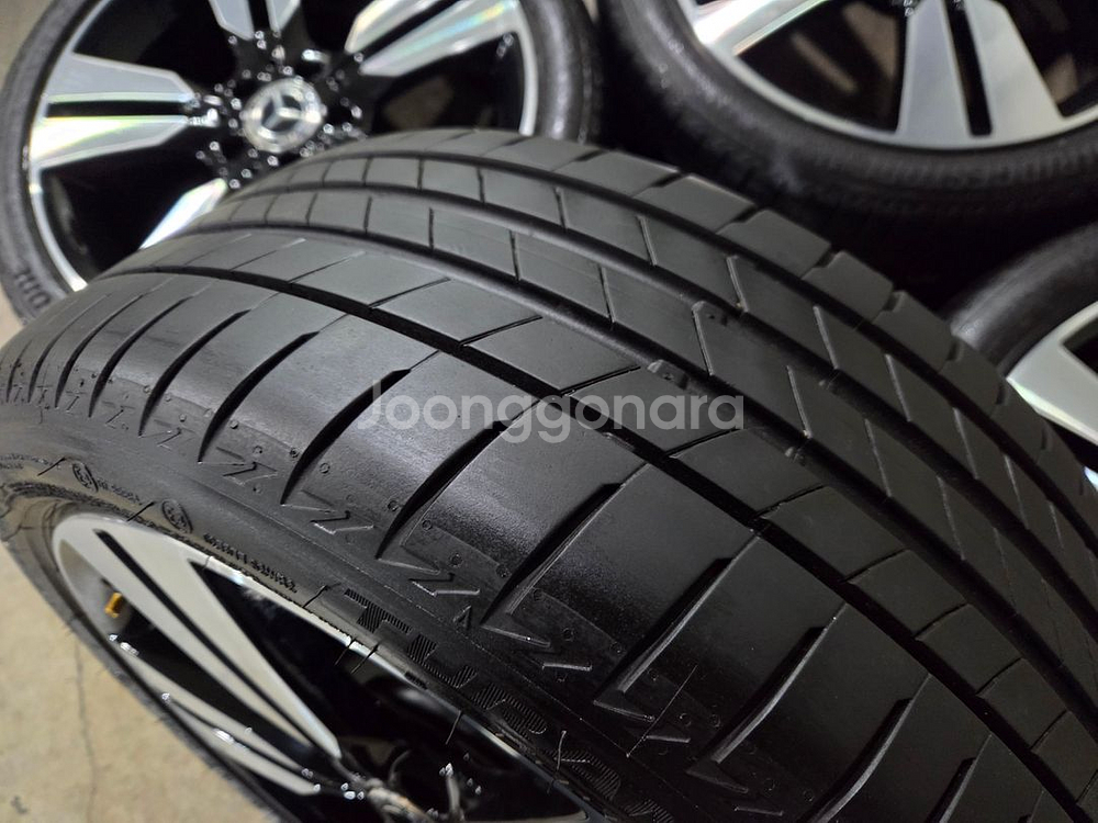 벤츠 CLA,A클래스 18인치 정품 휠타이어--7