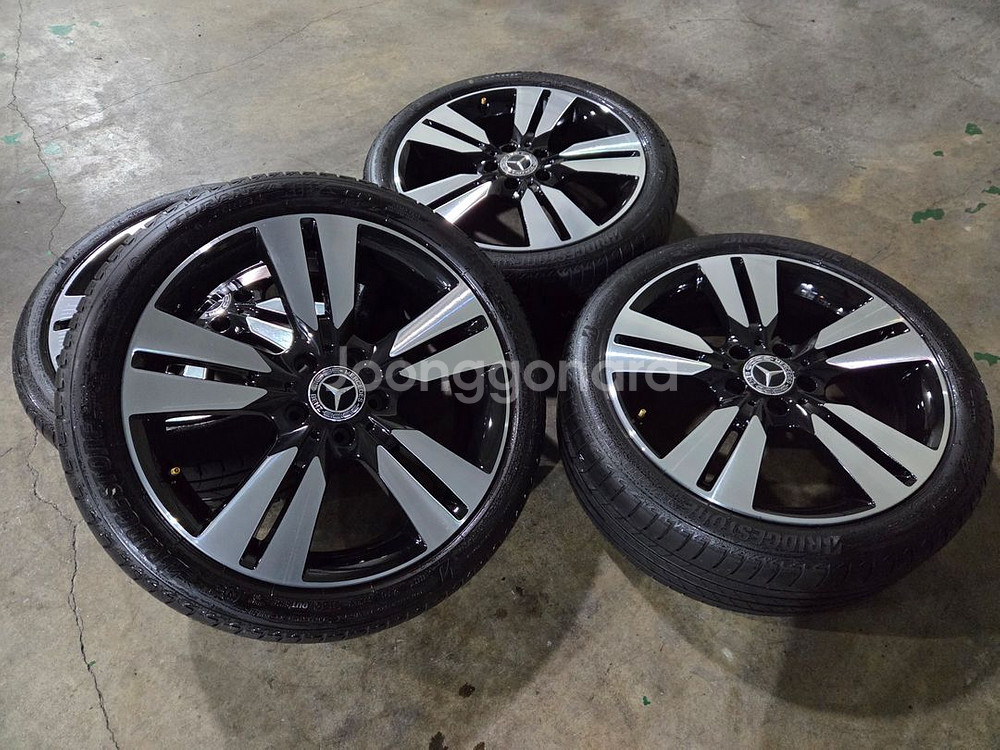 벤츠 CLA,A클래스 18인치 정품 휠타이어--8