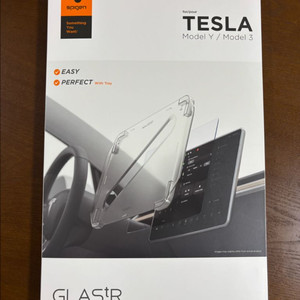 슈피겐 테슬라 모델Y/3 액정 보호 필름 새제품