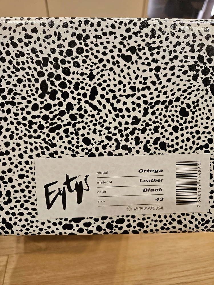 오르테가 레더 부츠 이미지