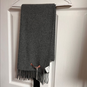 아크네 스튜디오 울 머플러 그레이(거의새제품)