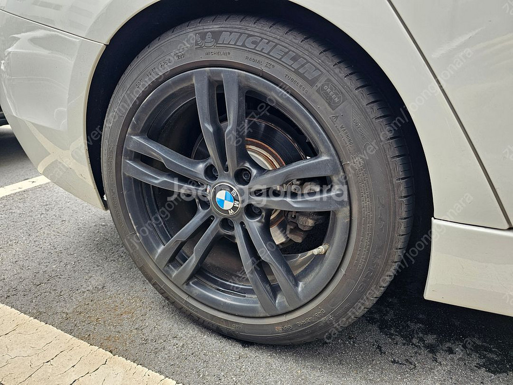 bmw 정품 f30 320i 320d 18인치 휠 미쉐린 mxm4 타이어 중고 서울--3