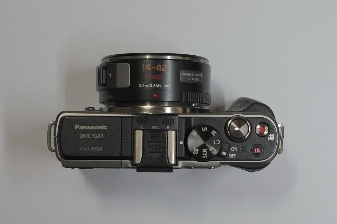 파나소닉 루믹스 GX1 + 14-42 렌즈--3