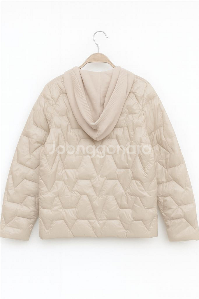 여성 르망 누빔 프리미엄 경량패딩--4