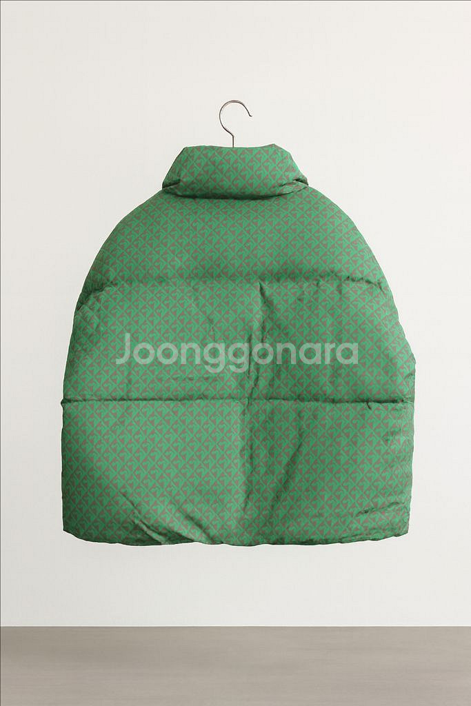 여성 벨르모드 럭셔리 모노그램 패딩--2