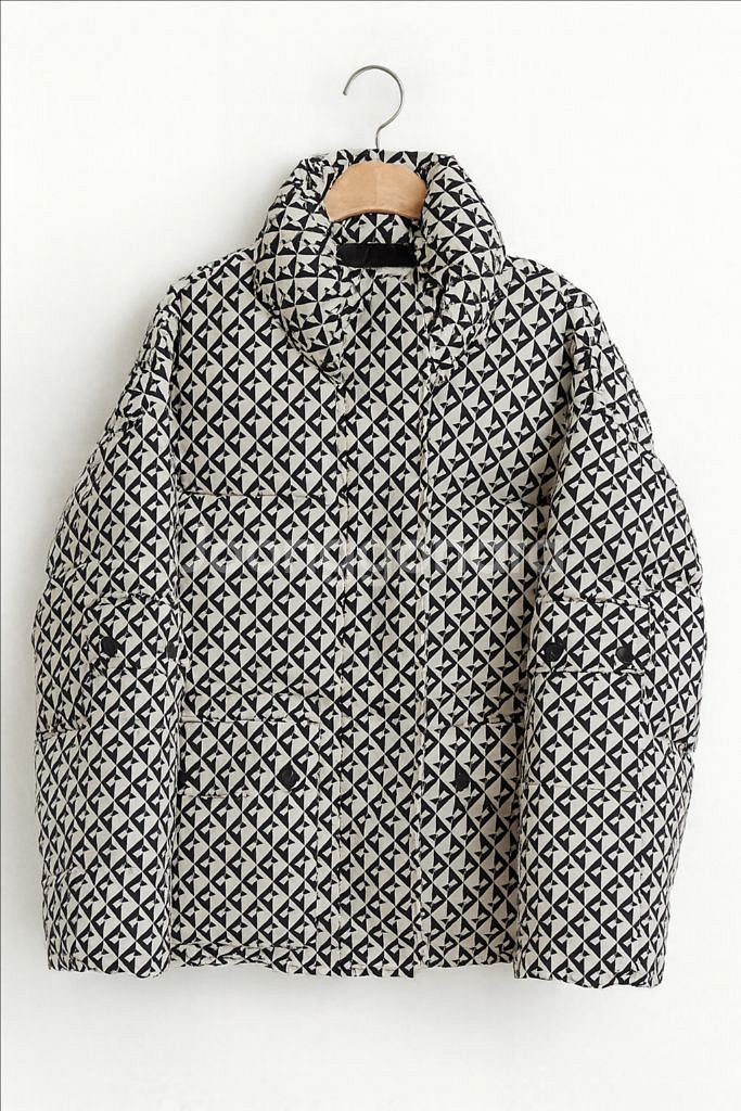 여성 벨르모드 럭셔리 모노그램 패딩--3