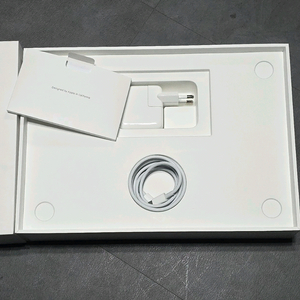 맥북에어 m1 16/512 스그 사이클 3회