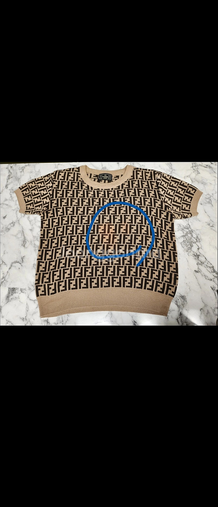 정품. 펜디 시그니처 로고 울 니트사계절용.정가 20--2