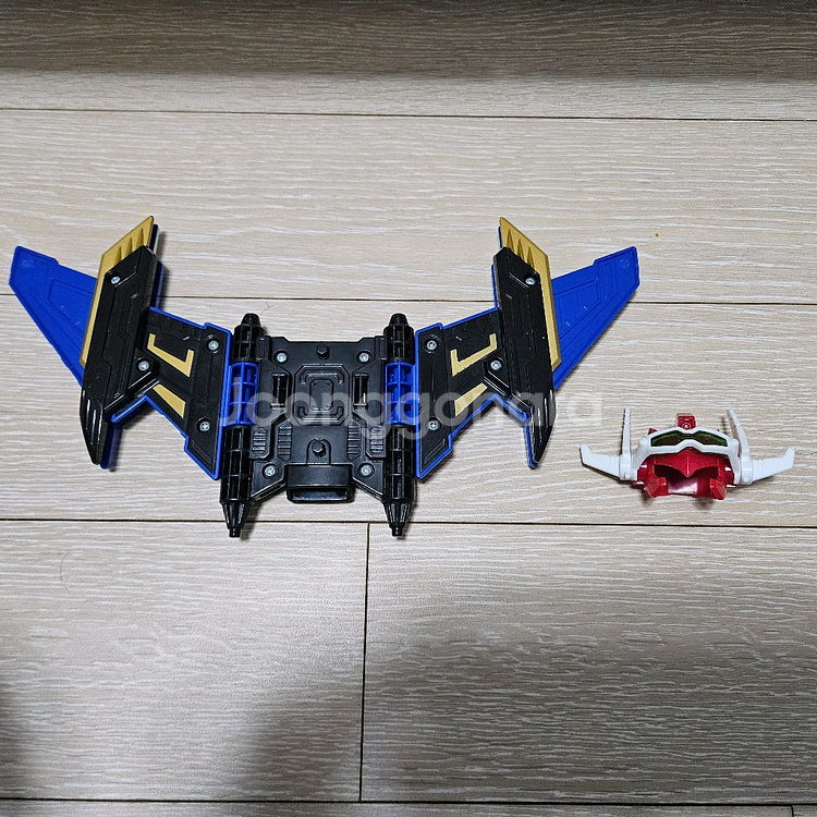 (크루없음) 헬로카봇 유니크루저 판매합니다.--4