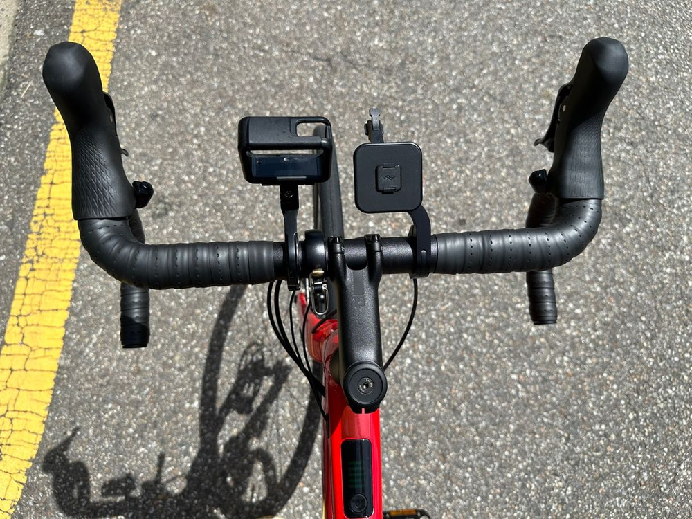 트렉 도마니플러스 al5 전기모터 로드바이크 이미지