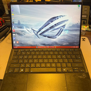 ASUS ROG Flow Z13 2025 AI MAX +395 64GB