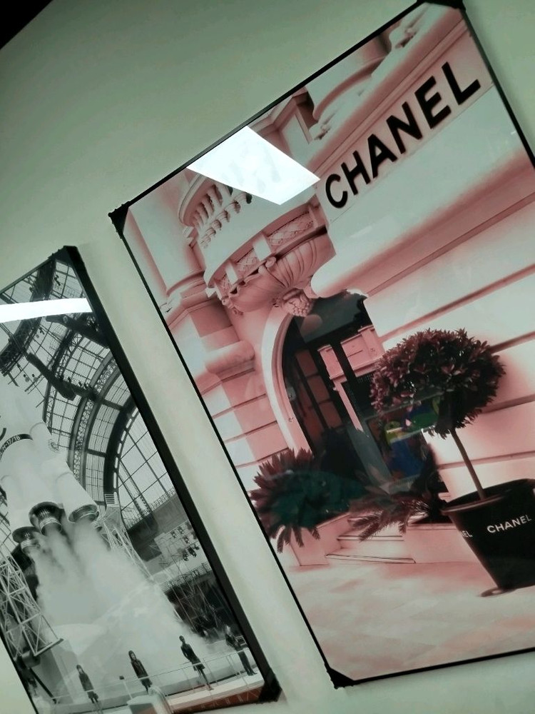샤넬그림 샤넬액자 감성 대형 그림액자 그림 액자 팝아트 인테리어소품 명품그림 명품액자 꽃 곰인형 콜라보 인테리어--7