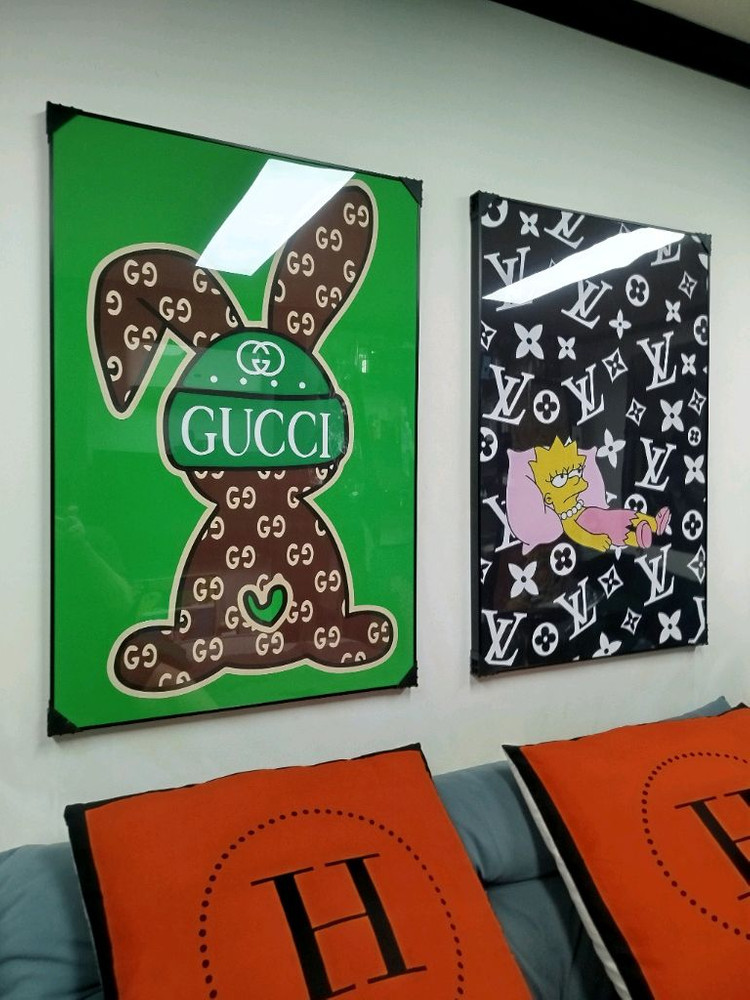 구찌액자 구찌그림 토끼그림 대형 그림액자 그림 액자 팝아트 인테리어소품 명품그림 명품액자 꽃 곰인형 콜라보 인테리어--7