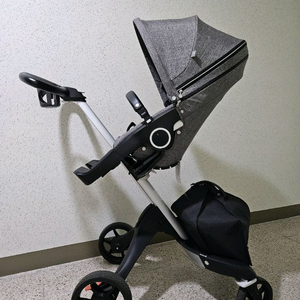 스토케 익스플로리 V6 디럭스 유모차