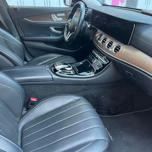 벤츠 E클래스 W213 E300 4Matic 익스클루시브
