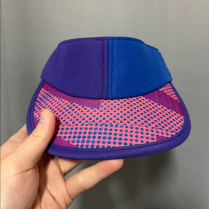 씨엘르 애슬레틱 선캡 바이저 58cm 팝니다.