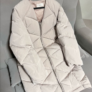 한섬 시스템 SYSTEM 구스다운 롱패딩 코트 다이아퀼팅 점퍼 거위털 자켓 베이지 브이넥 집업