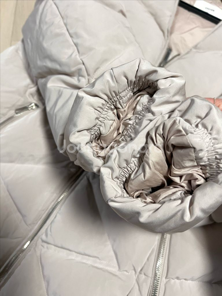 한섬 시스템 SYSTEM 구스다운 롱패딩 코트 다이아퀼팅 점퍼 거위털 자켓 베이지 브이넥 집업--5