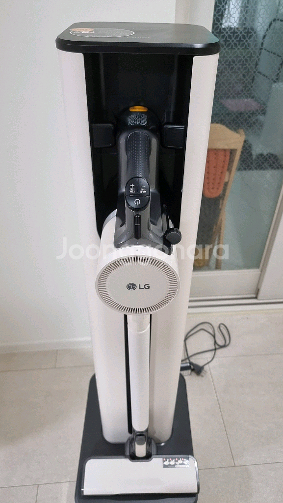 LG 오브제 무선청소기, 물걸레 로봇청소기 세트 판매--4