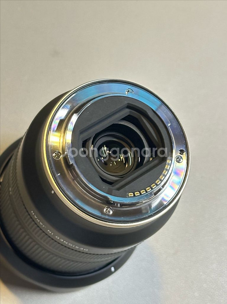 탐론 17-28mm F/2.8 소니 FE 마운트 렌즈--1