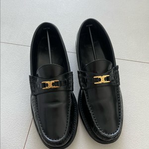 셀린느 루코 트리오페 로퍼 37.5 (245사이즈)