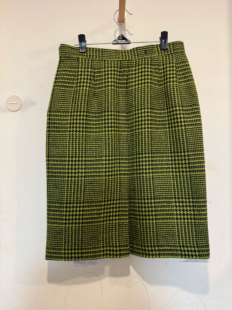 입생로랑 울 스커트--1