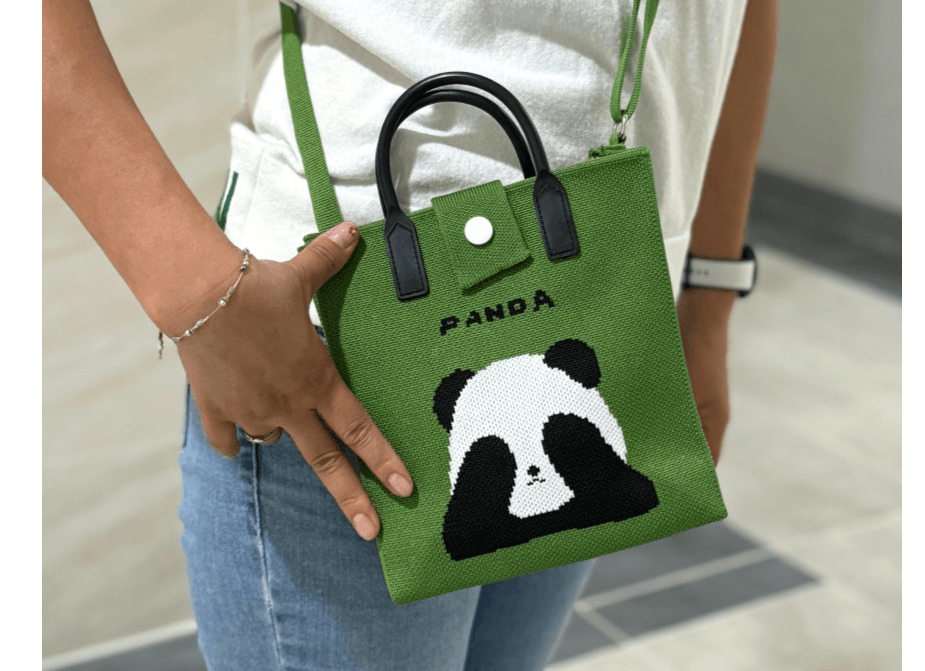 에버랜드 푸바오 놀이동산 휴대폰가방 크로스백 팬더백--2