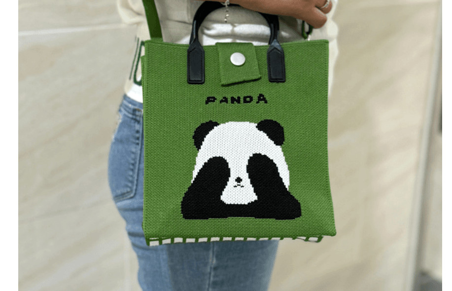 에버랜드 푸바오 놀이동산 휴대폰가방 크로스백 팬더백--3