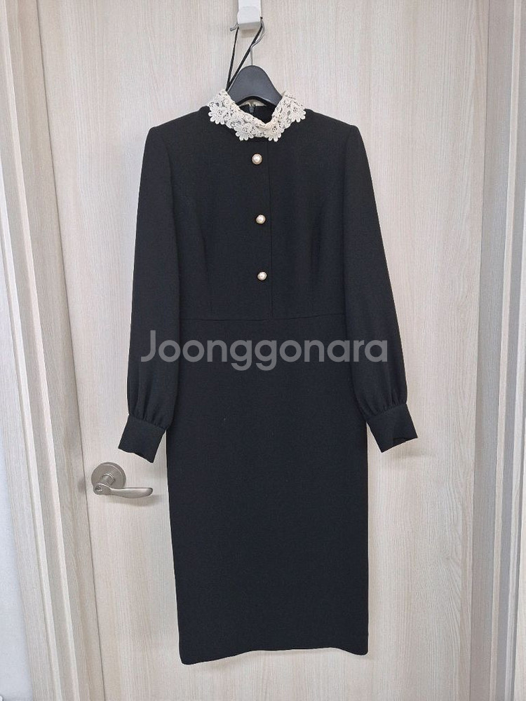 모조에스핀 레이스카라 블랙원피스--1