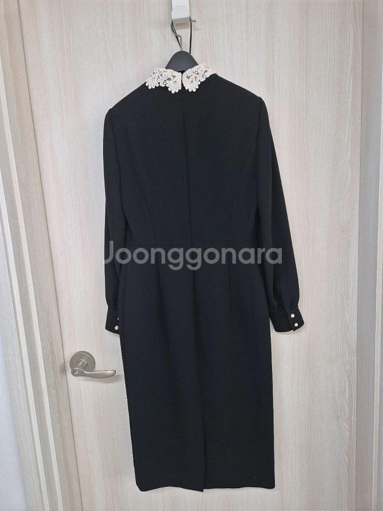 모조에스핀 레이스카라 블랙원피스--3