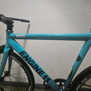 엔진11 볼텍스 픽시 자전거