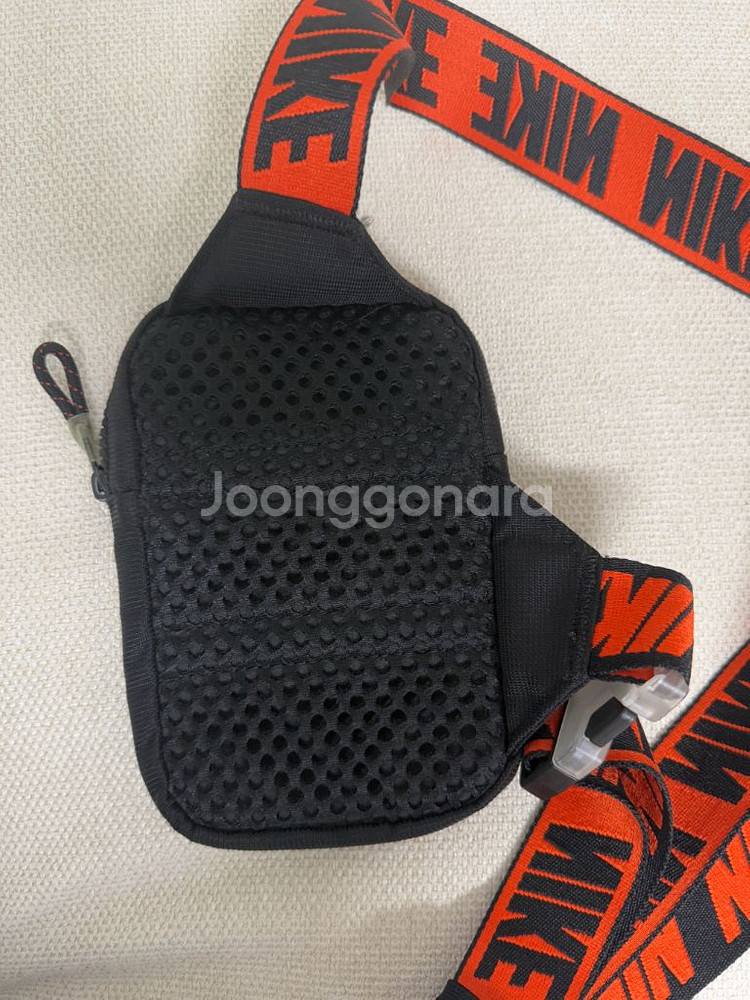 나이키 힙색 크로스 가방 반값택포--2