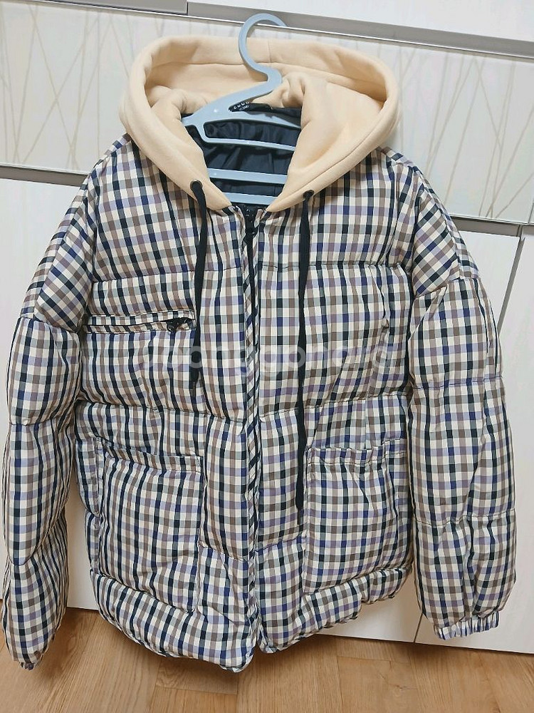 새상품)체크 패딩점퍼 69000원 프리사이즈 충전재 빵빵 정가16--0