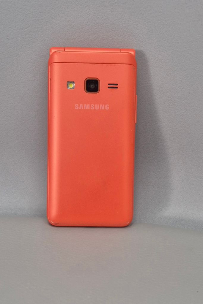 삼성 폴더폰 폴더2 한소희폰 초기필름 그대로--2