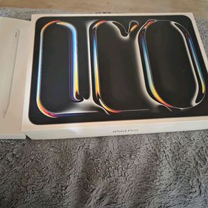 아이패드 프로 M5 11인치 256 실버 / 애플펜슬 미개봉 판매