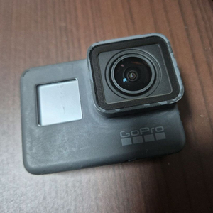 고프로 히어로6 액션캠 본체만 팝니다.