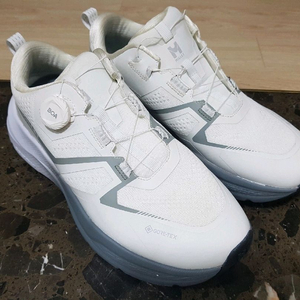 [새것 280mm] 밀레 고어텍스 트레킹화, 나이키 에어맥스 90 OG Volt