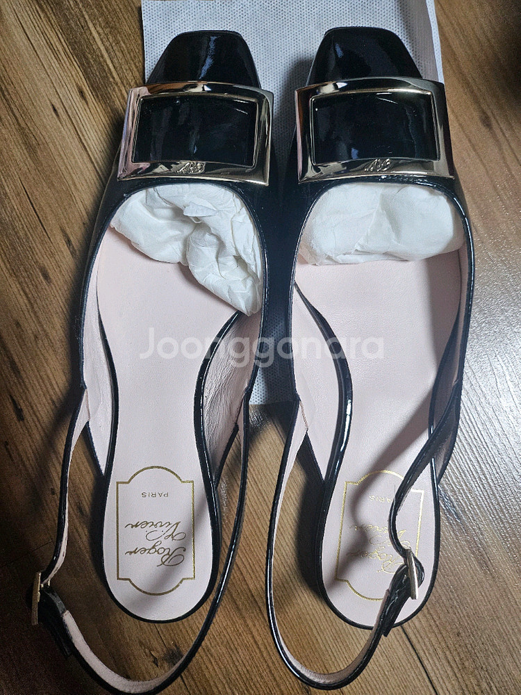 로저비비에 트럼펫 슬링백 블랙 38사이즈--0