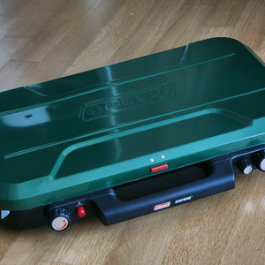 콜맨 3버너 프로판 캠핑 스토브 페밀리 사이즈 , 팩 어웨이 키친