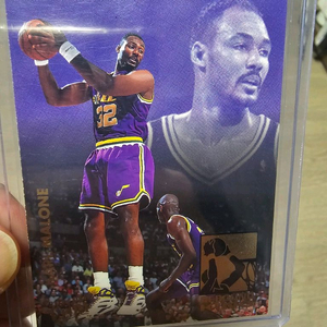 NFL QB Index, Week 11: Tua Tagovailoa hits top five, while Justin Fields  keeps flying up the rankings, image size:768x1024