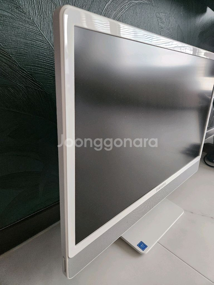 삼성 올인원 PC 깔끔해요 24--2