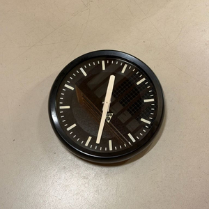 프라고트론 37cm 벽시계 (블랙 프레임)