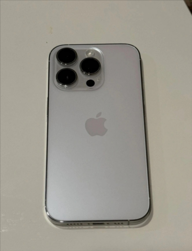 아이폰 14 프로 실버 256GB(쿨거래가능)--0