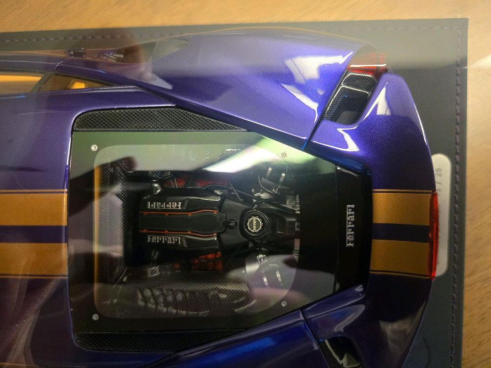 BBR 1:18 페라리 488--2