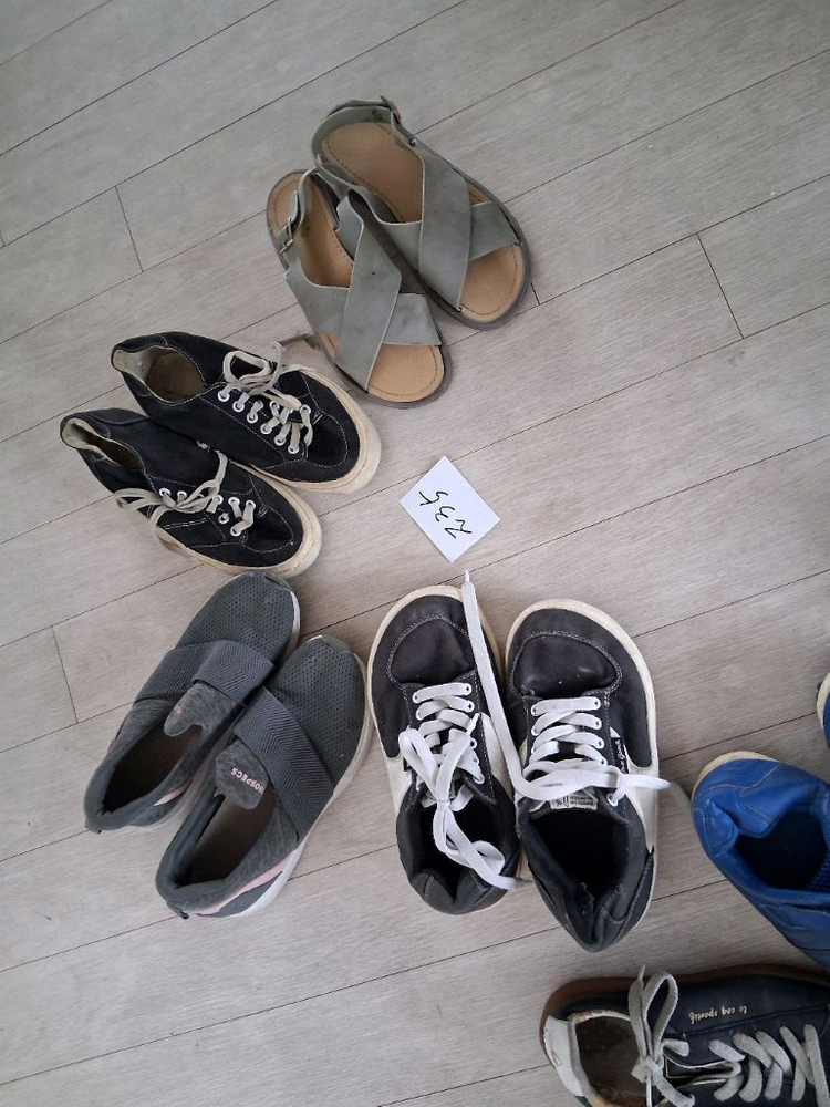 여성 신발 모음 (운동화/슬리퍼/샌들)--2