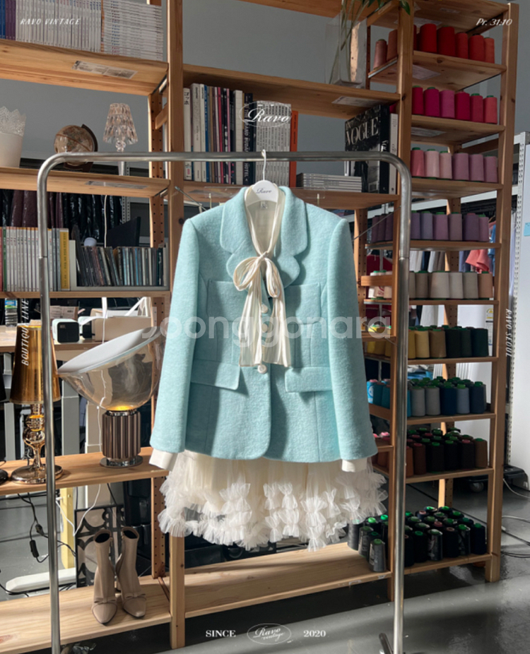 (새상품) 라보빈티지 하늘색 민트 트위드 셋업 투피스--3