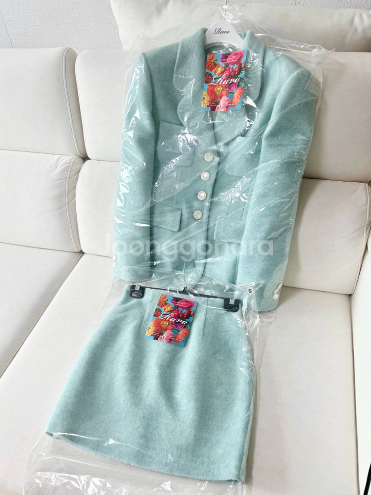 (새상품) 라보빈티지 하늘색 민트 트위드 셋업 투피스--9