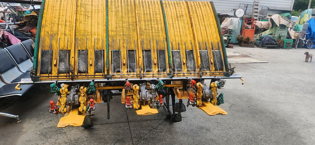 대동 승용이앙기 4WD 사륜 운반차 작업기--6