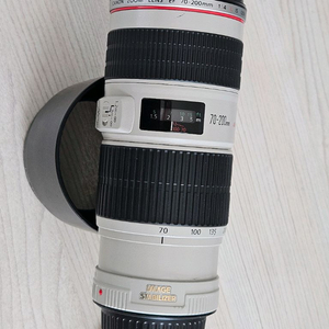 캐논 ef 70-200 f4 is L 형아백통. 1.4ii 익스탠더